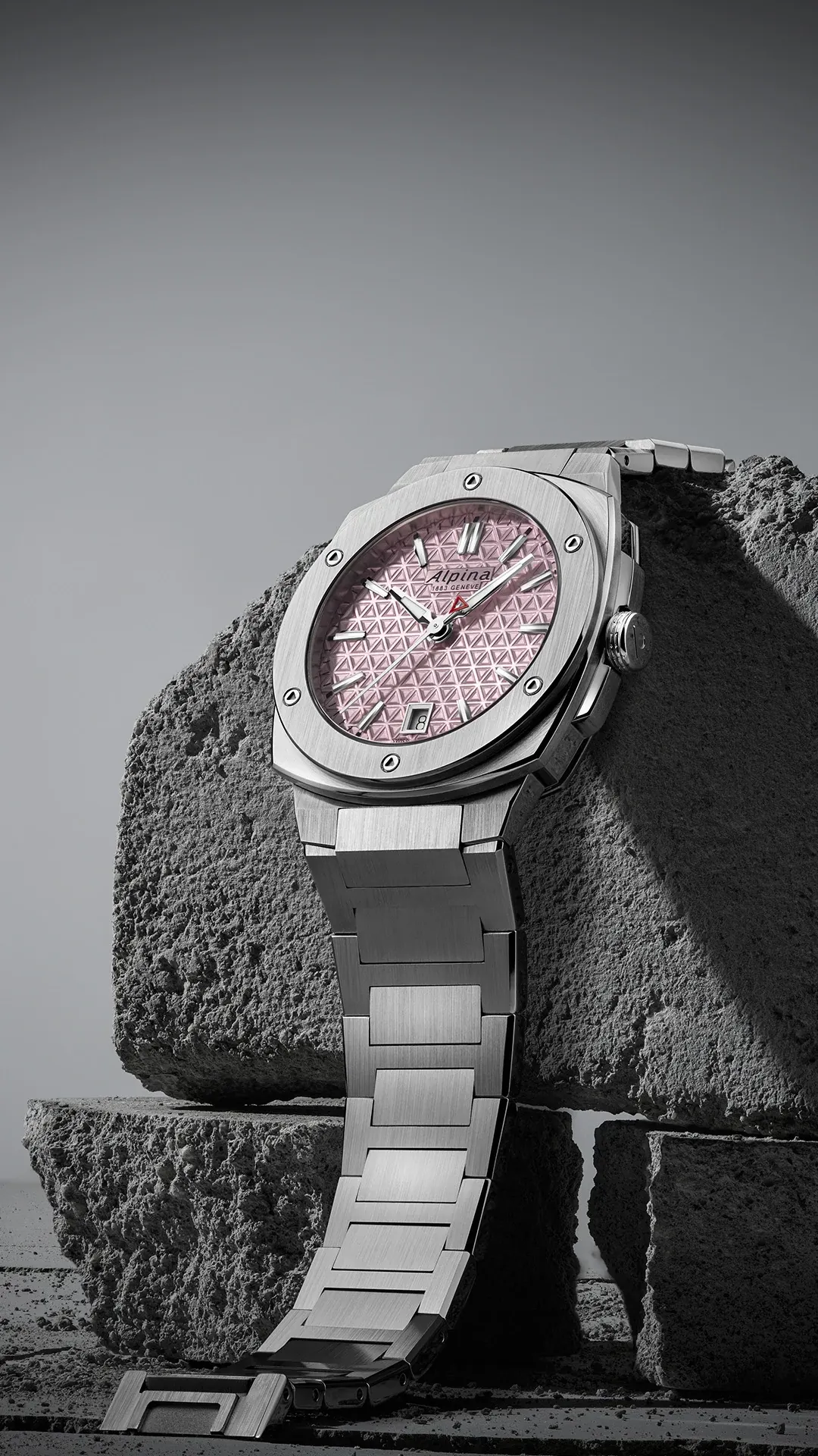 Extreme Quartz Watch AL-220PI2AE6B | Alpina Watches US